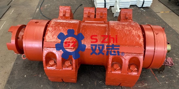 刮板輸送機(jī)的破碎軸組多久要更換一次？_河南雙志